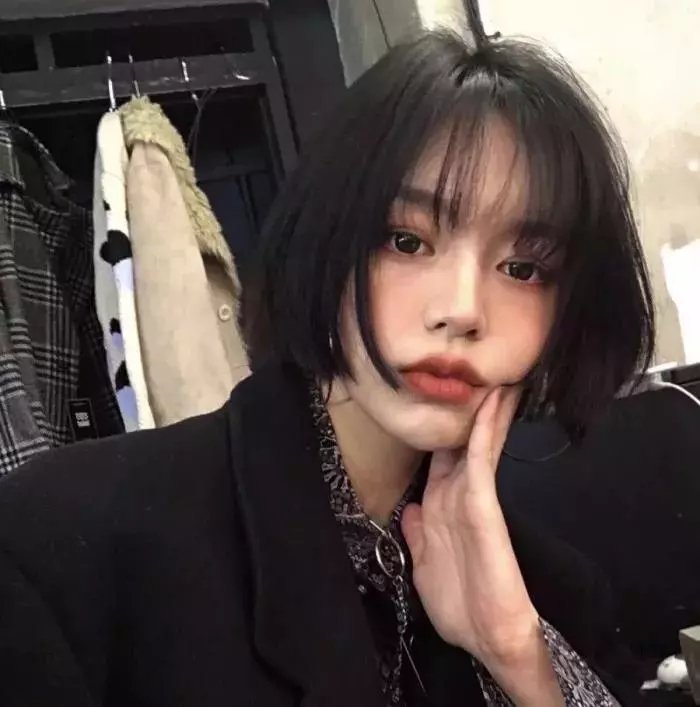 敌营十八年